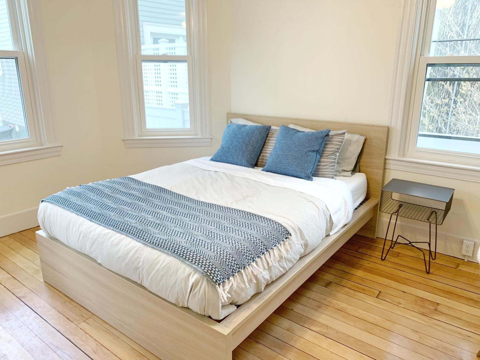 Best Location At Harvard University! 4 Bedroom Apartment! Two Units Available! Cambridge Extérieur photo